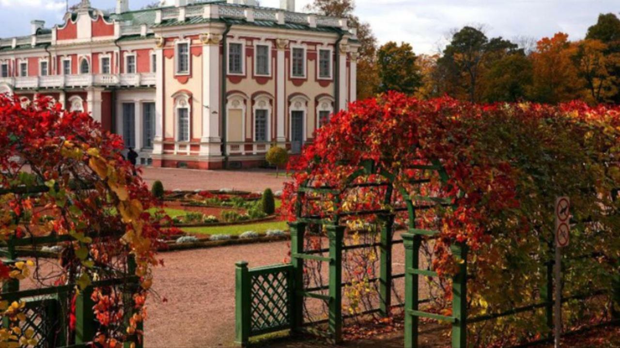 Villa Kadriorg Hostel Tallinn Exterior photo